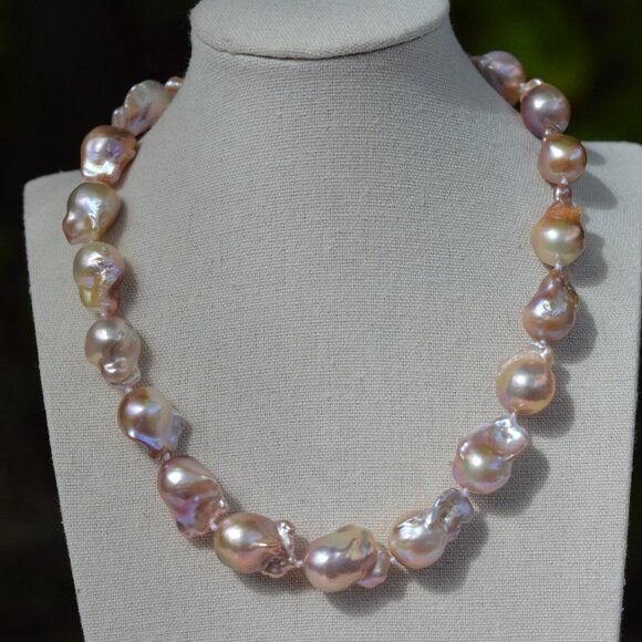 Metallic AAAA Flameball Baroque Pearl Necklace – 17" - Picture 11 of 12